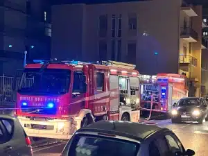 torre greco incendio garage 31 gennaio