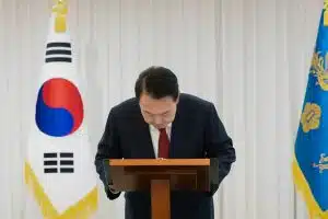 corea sud mandato arresto presidente yoon