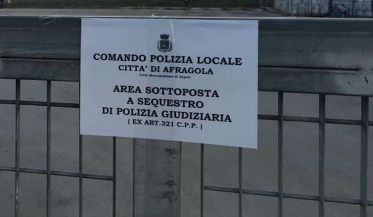 Afragola sequestrata officina