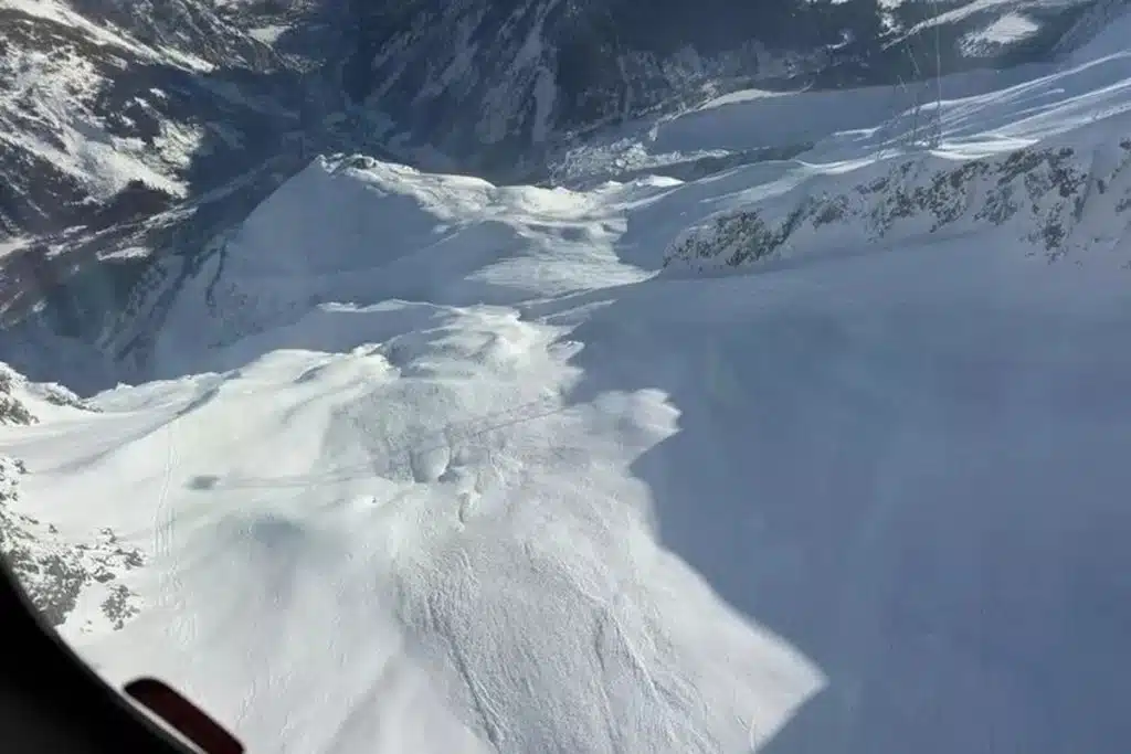 valanga monte bianco morto sciatore 16 febbraio