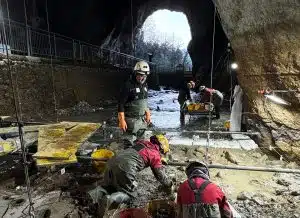 scavi archeologici grotte pertosa auletta struttura culto