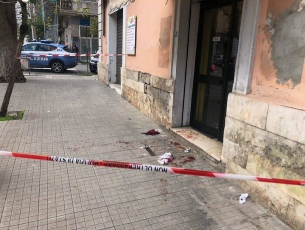 cosenza commerciante ferito lite 4 febbraio