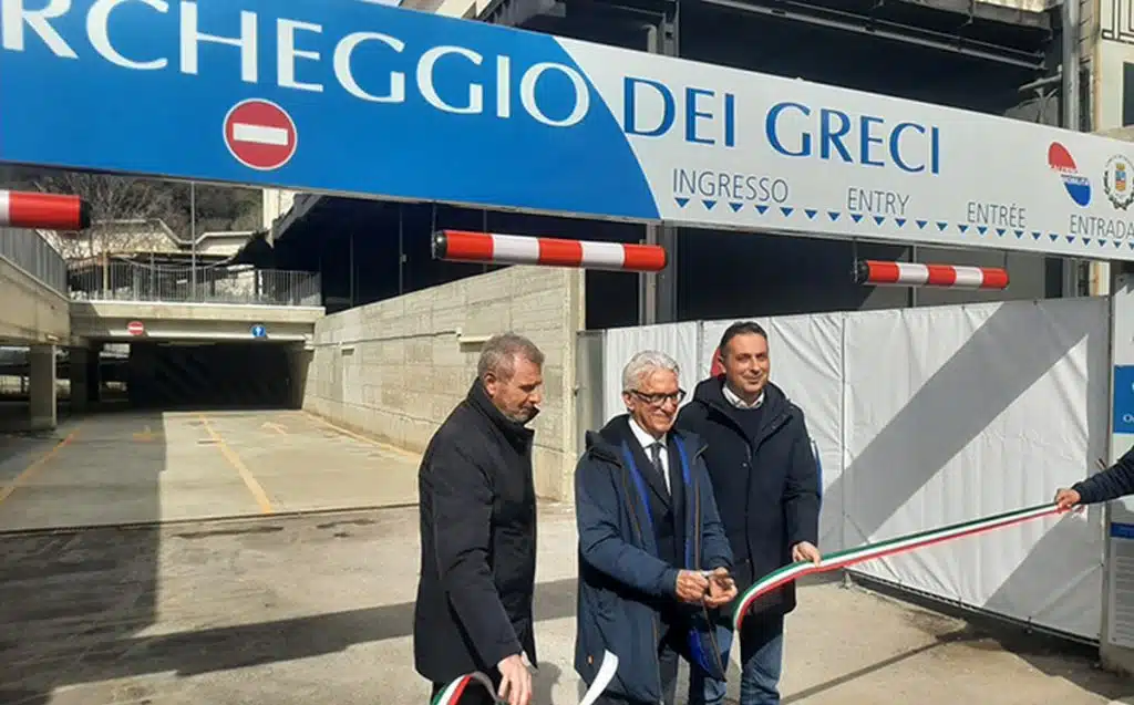 salerno inagurato nuovo parcheggio fratte