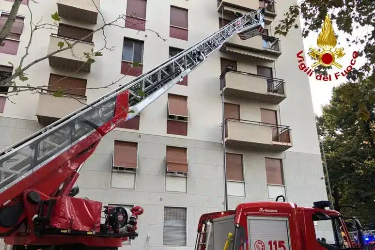 Milano incendio