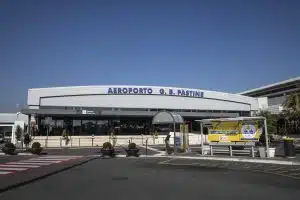 Traffico aereo sospeso aeroporto Ciampino