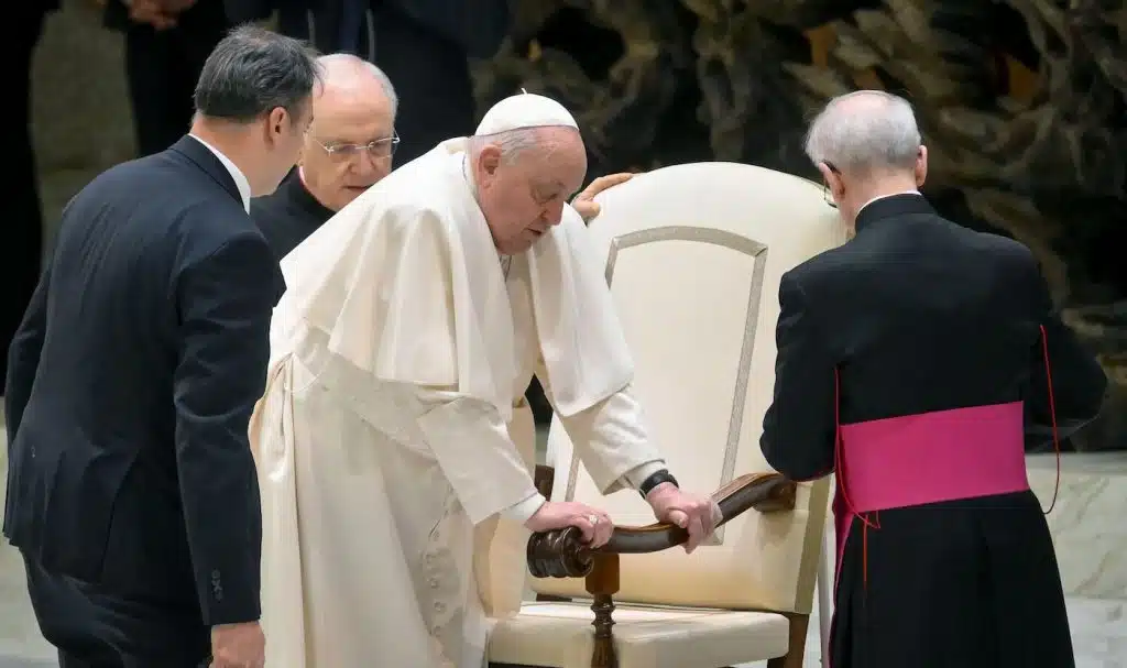 come sta papa francesco ricoverato bronchite