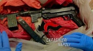 Napoli, fucile nascosto in una grotta al rione Sanità: sequestrato dai carabinieri