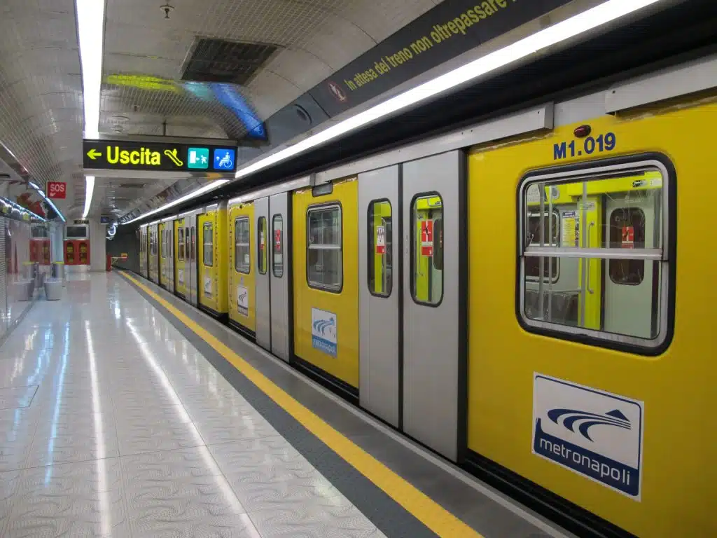 Metropolitana Napoli