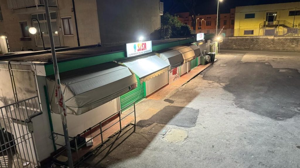 salerno rapina supermercato sisa 19 marzo