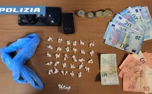 napoli arrestato spaccio droga