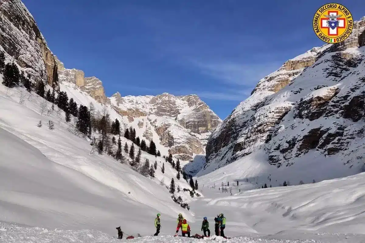 valanga Belluno feriti oggi 16 marzo