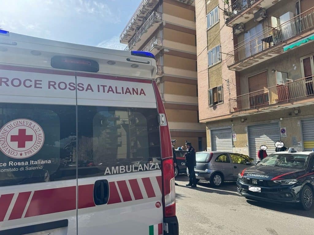 salerno morto auto oggi 11 marzo