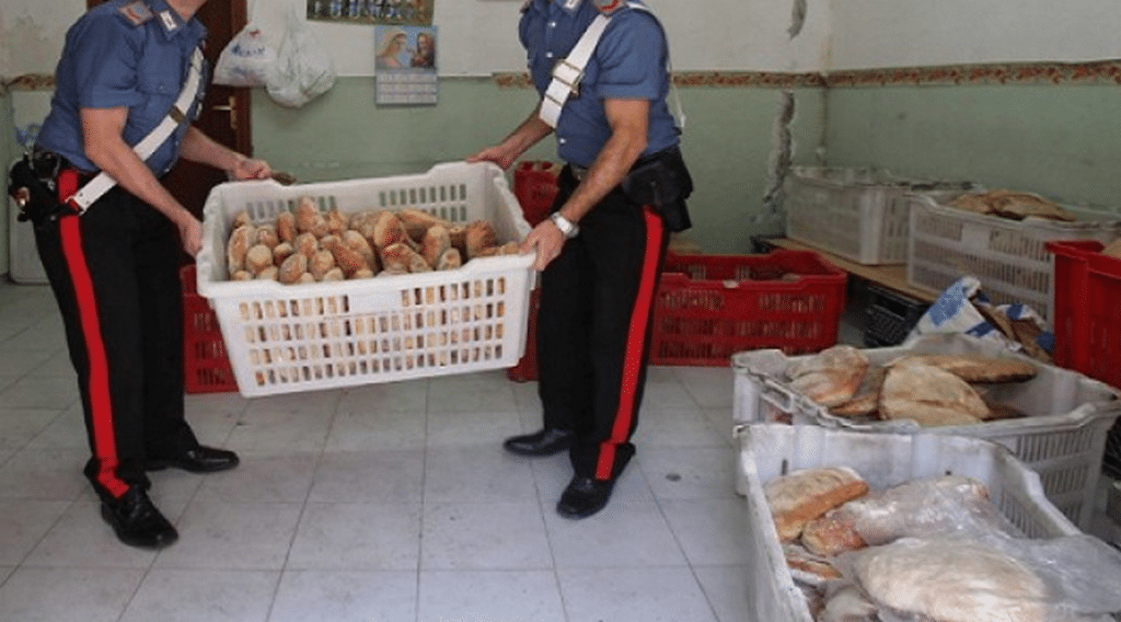 aversa sequestro pane prodotti gastronomici