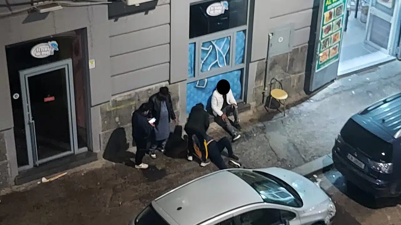 napoli rissa ferito oggi 13 marzo